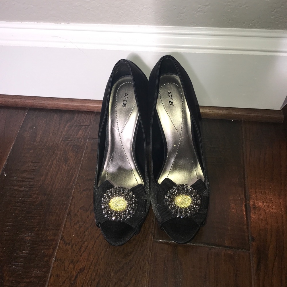 APT.9 Women’s Dressy Black High Heals